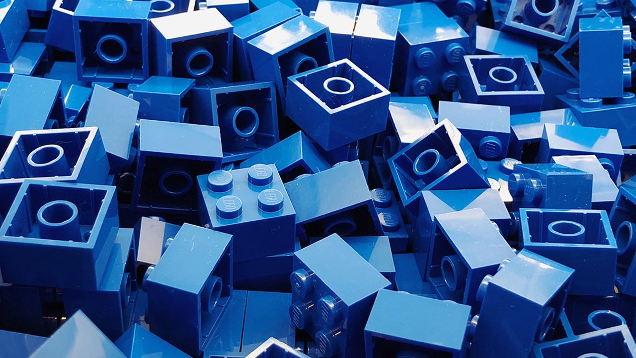 Lego donkerblauw