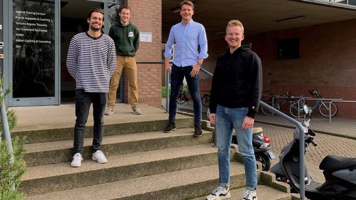 foto van vier studenten die genomineerd zijn voor de Jaco den Dekker afstudeerprijs