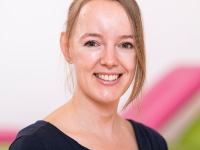 Portretfoto van docent Sandra van Rooijen
