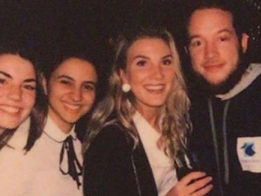 Foto van Nikki en andere leden van de Studentenraad