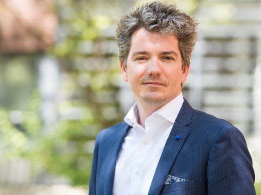 Christian, lector van de onderzoeksgroep Verpleegkundige Intramurale Ouderenzorg. 