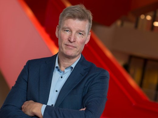 Portretfoto lector Hans Henseler