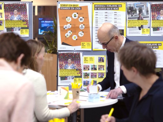 Hogeschool Leiden doet mee aan de actie Write for Rights.
