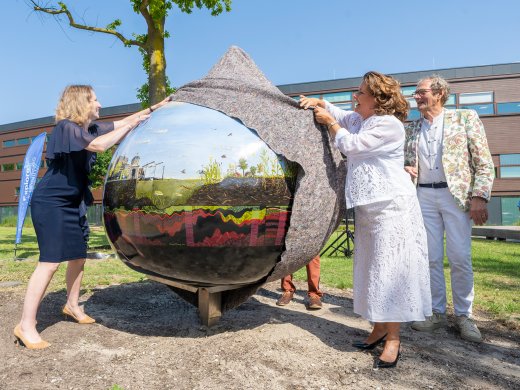 Onthulling van de Bol van Biodiversiteit.