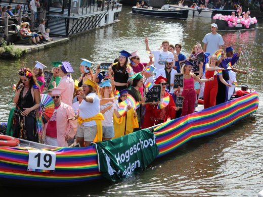 Pride boot Hogeschool Leiden