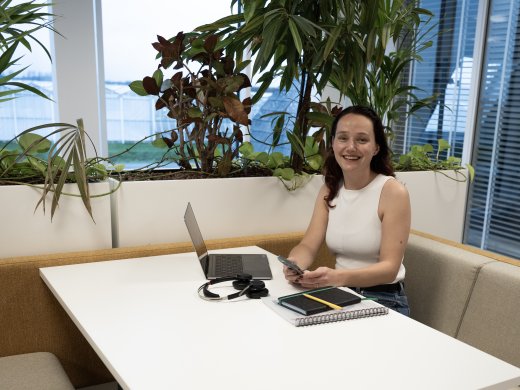 Alumna Dionne Zaal van de opleiding Bio-informatica