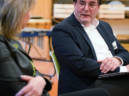 Bezoek van minister en staatssecretaris van ministerie van Onderwijs, Cultuur en Wetenschap aan Hogeschool Leiden.