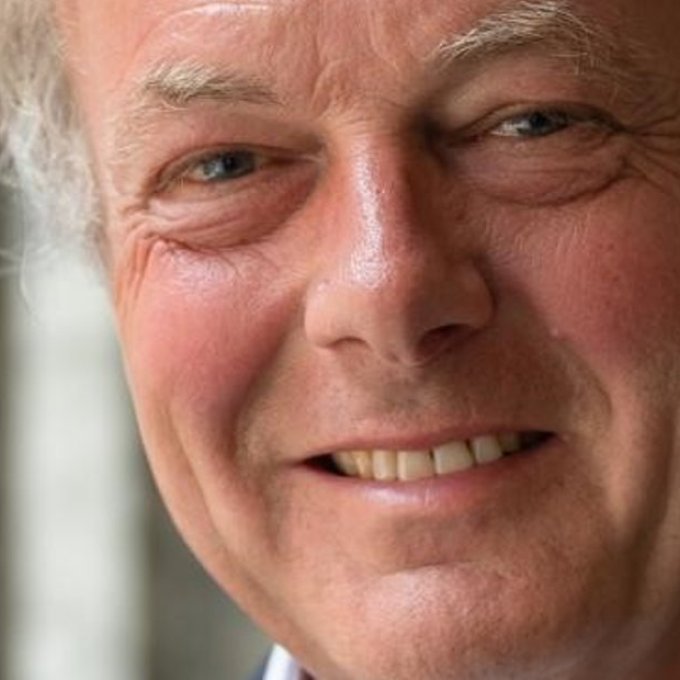 Portetfoto van Henri Lenferink, voorzitter raad van toezicht van Hogescool Leiden