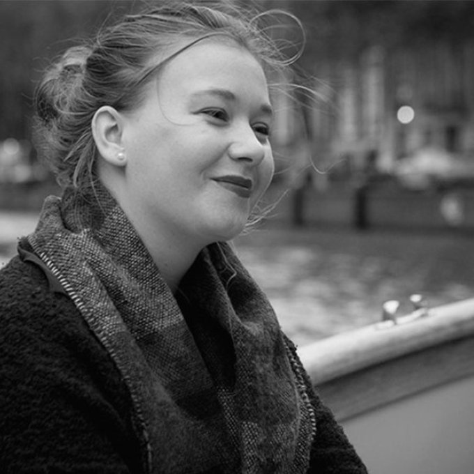 Zwart-wit foto van Mandy Groenewegen