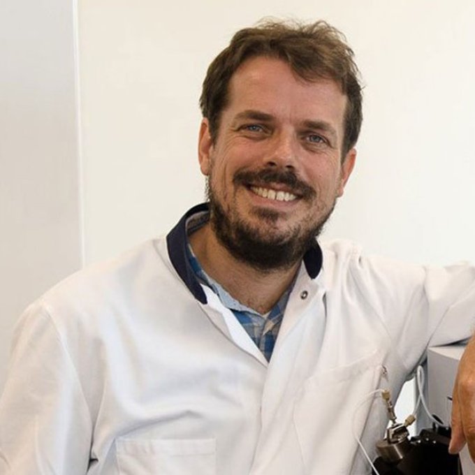 Portretfoto lector Peter Lindenburg